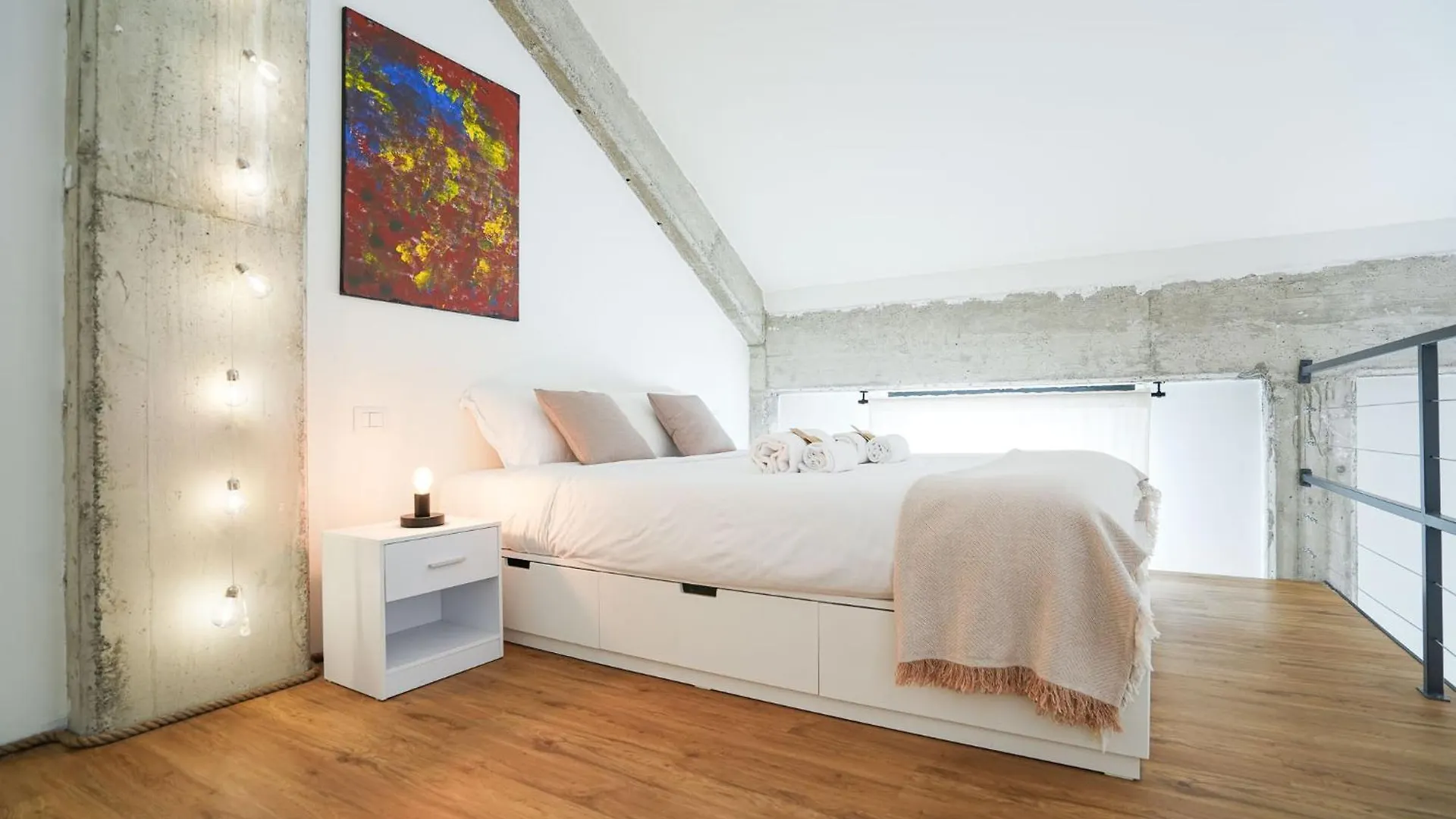 Del Re House, Parking Free Villa Milan Italy